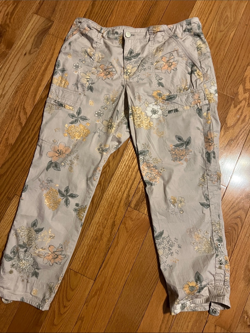 Democracy Floral Cargo ankle pants